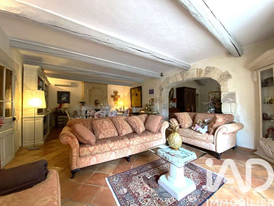 Photo 8 - Maison à L'ISLE-SUR-LA-SORGUE