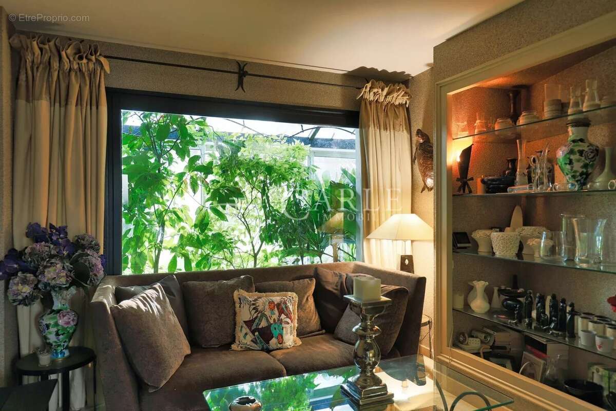 Maison à DECINES-CHARPIEU