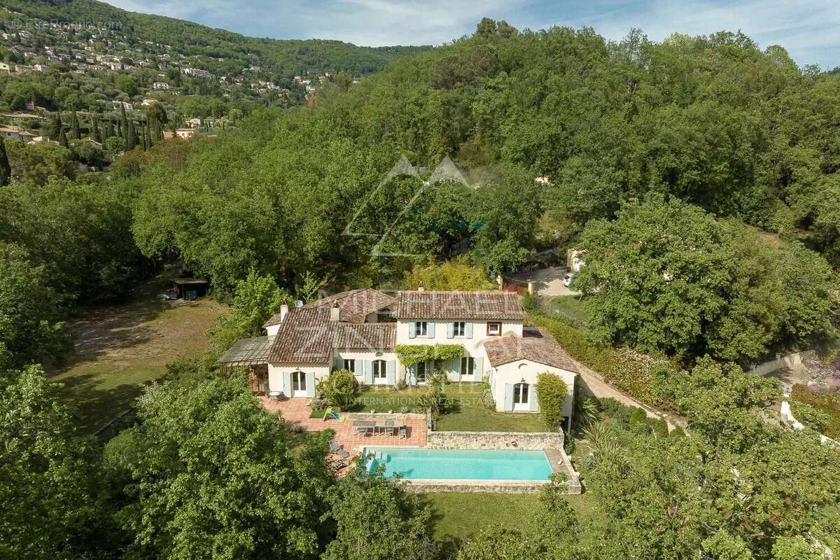 Maison à GRASSE