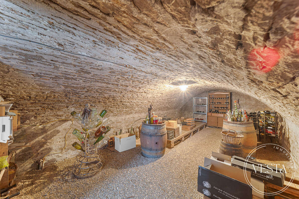 Maison à NUITS-SAINT-GEORGES