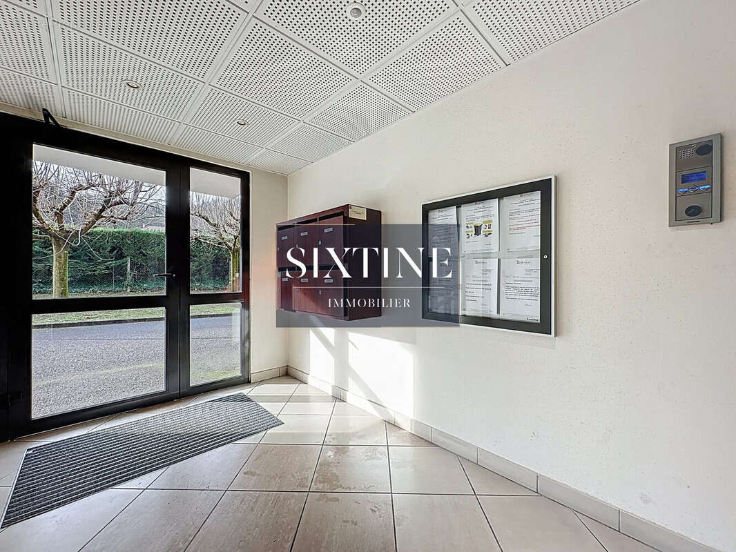 Appartement à BOURGOIN-JALLIEU