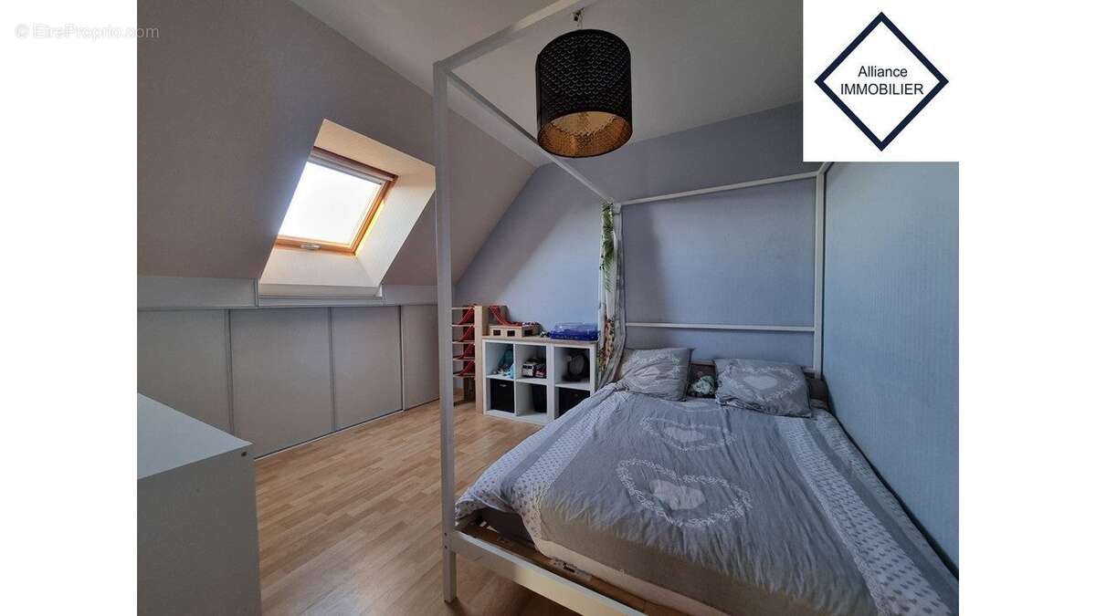 Maison à MONTAUBAN-DE-BRETAGNE