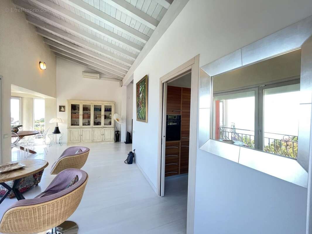 Maison à SAINT-RAPHAEL