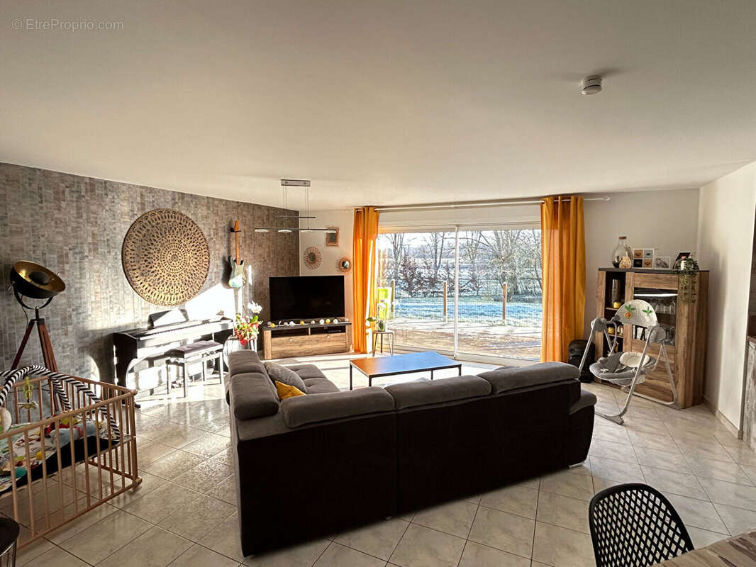 Maison à PUELLEMONTIER