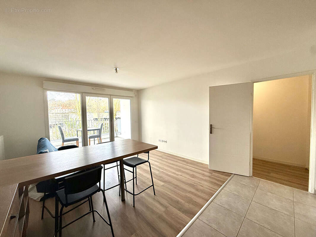 Appartement à AVON