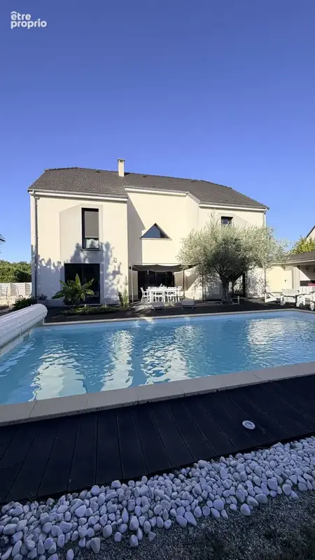Maison à SAINT-JULIEN-LES-VILLAS