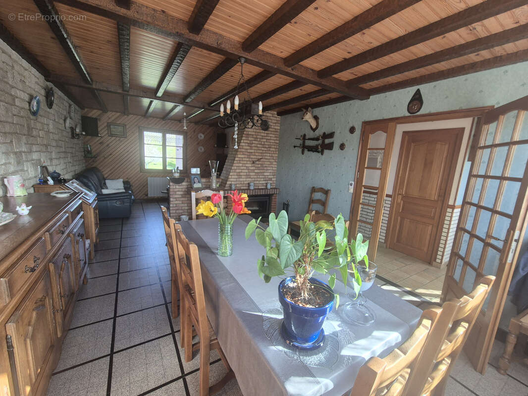 Maison à WAILLY-BEAUCAMP