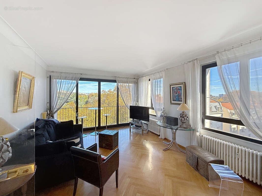 Appartement à LYON-6E