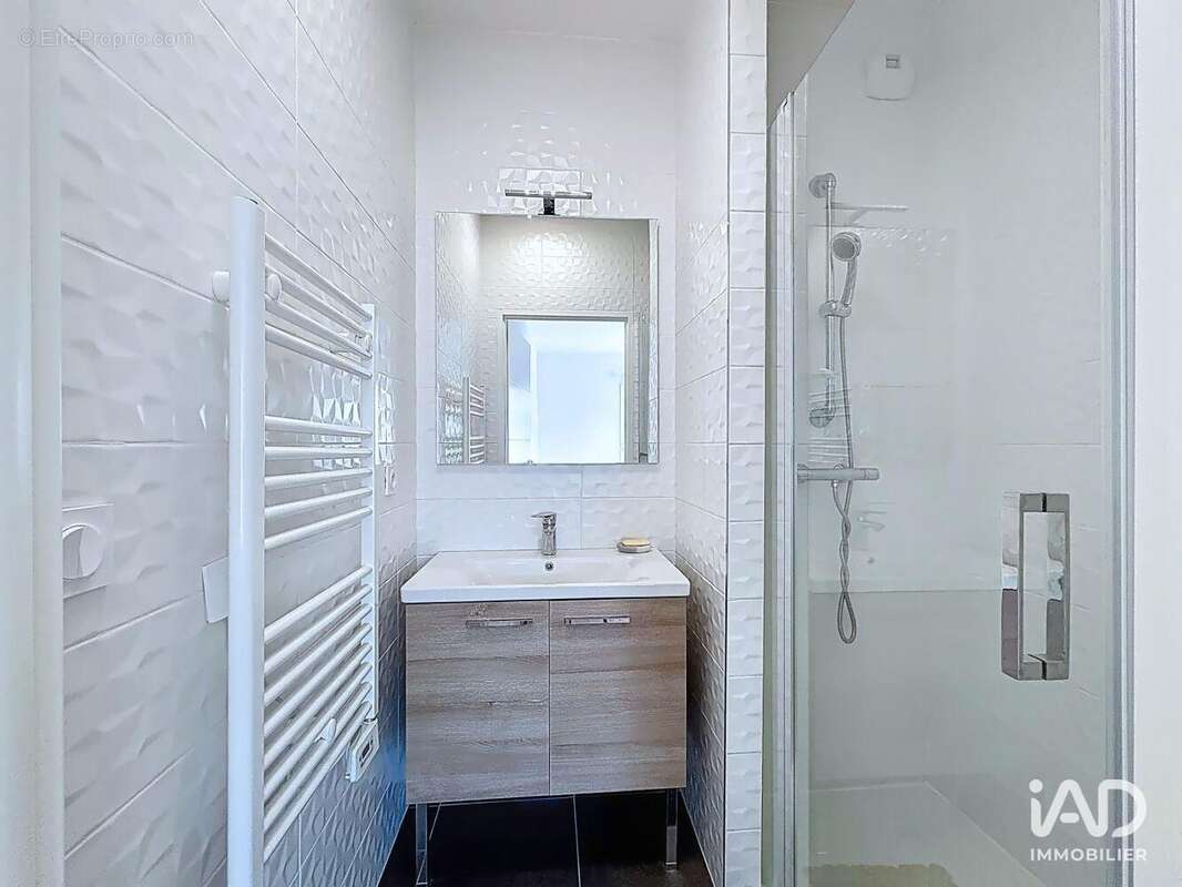 Photo 9 - Appartement à RUEIL-MALMAISON