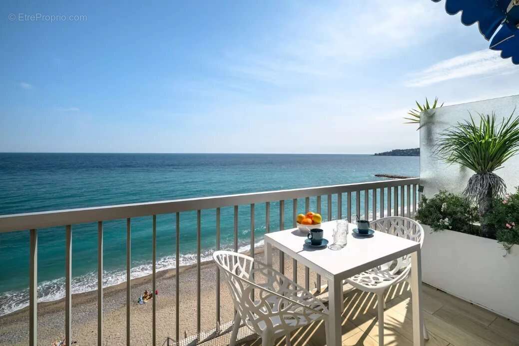 Appartement à MENTON