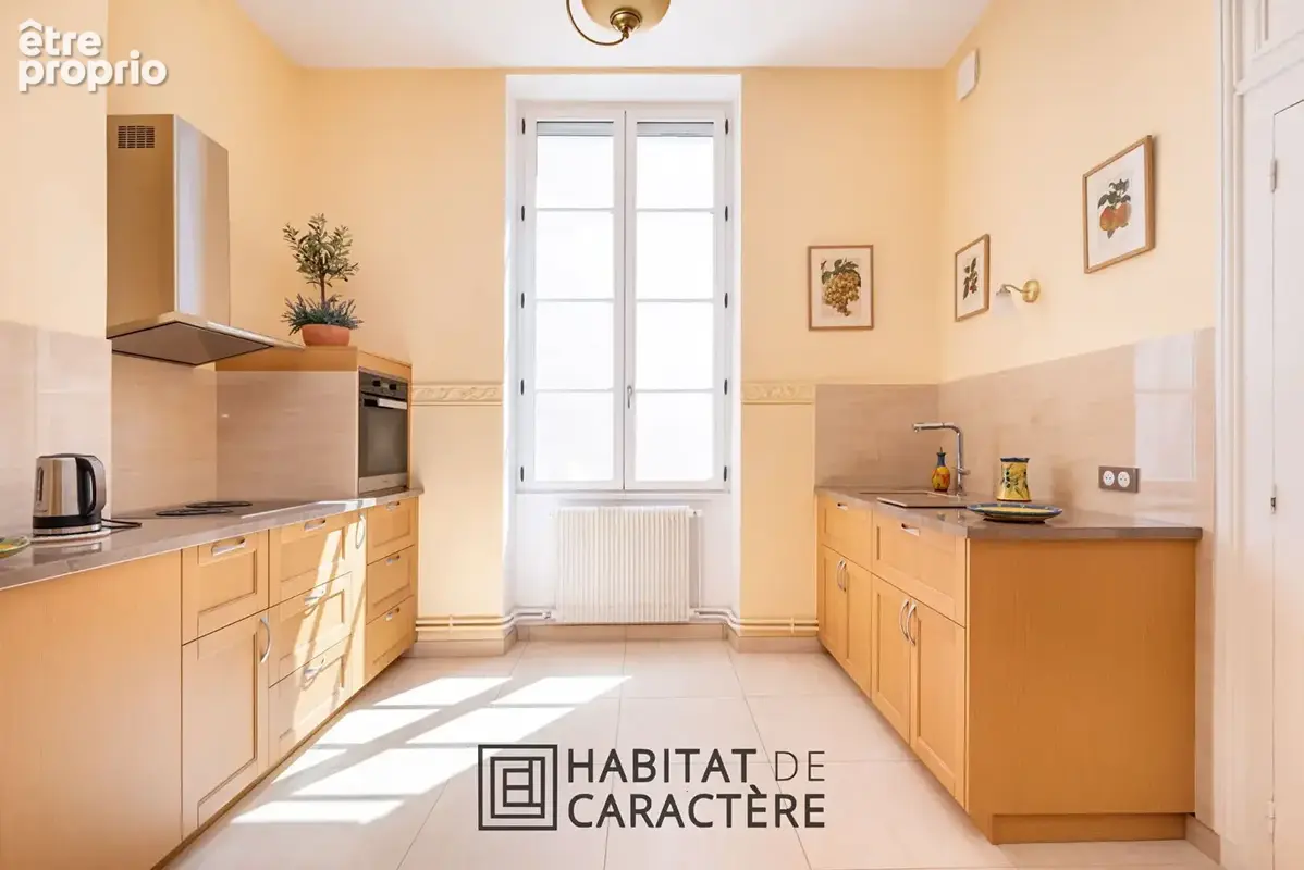 Ainay - Appartement 3 pièces 83 m2 - photo 6