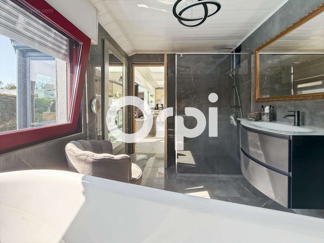Maison individuelle, 3 chambres jardin et garage à BRAY-DUNES (59123) - photo 10
