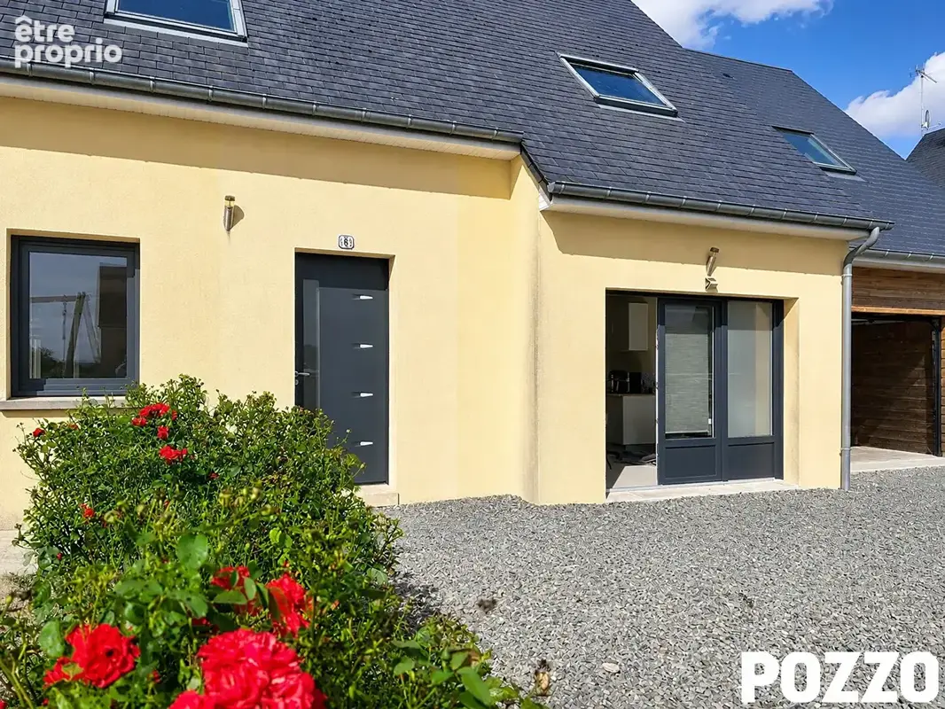 Maison à DOMJEAN
