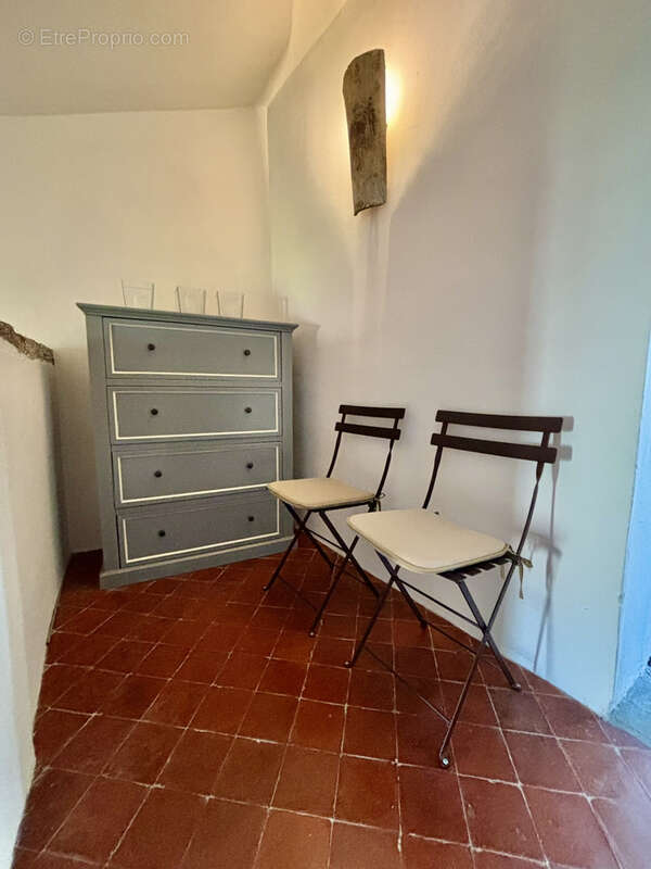 Appartement à MALAUCENE