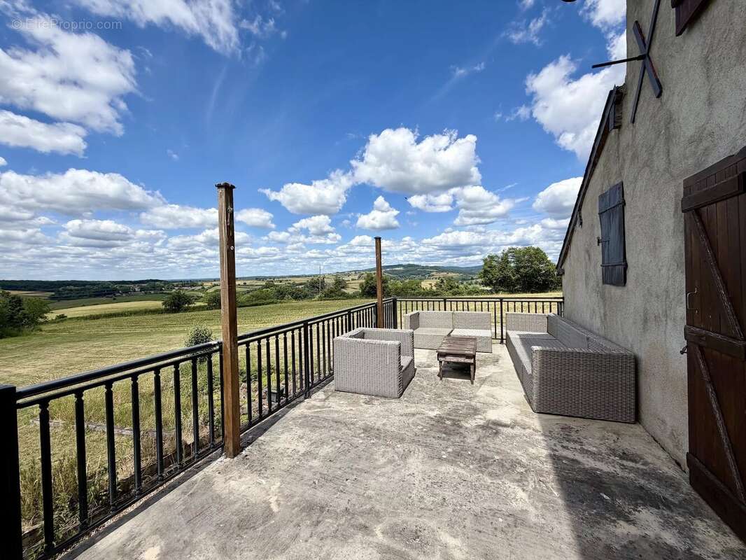 Grand ensemble, entièrement isolé avec 1,4 hectare à vendre près de Remilly - photo 51