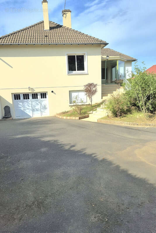 Maison à LA FERTE-BERNARD