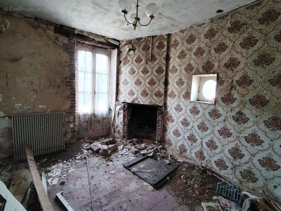 Ancienne fermette à rénover de 130 m² plus grange de 80 m² - photo 5
