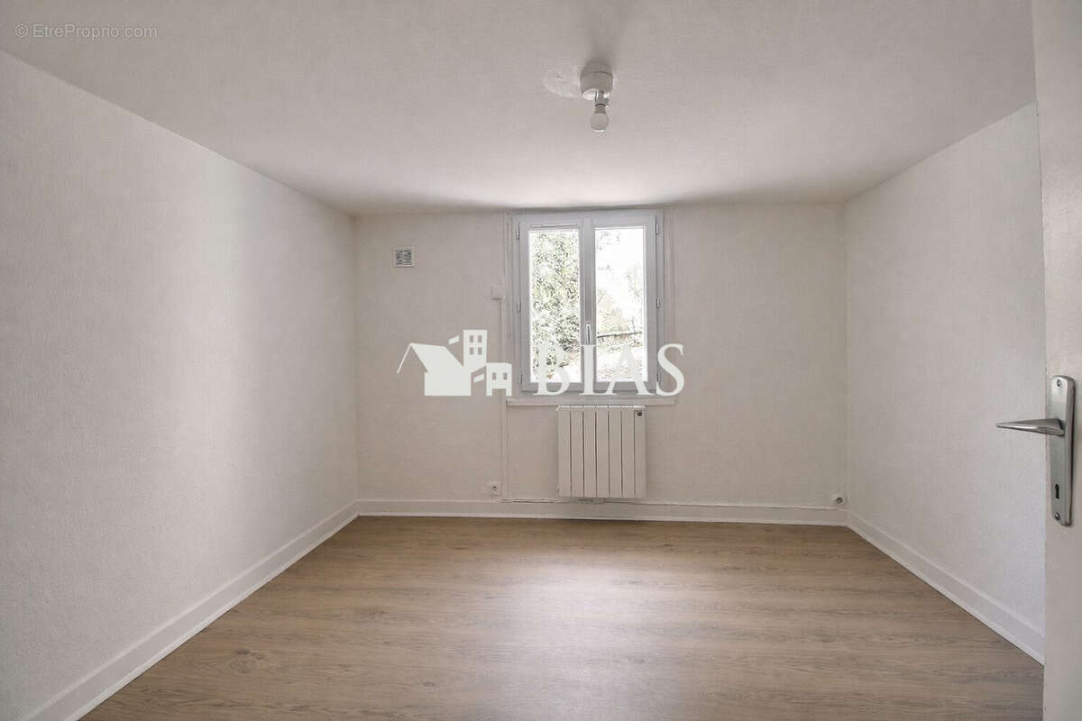 chambre  - Appartement à ROUEN