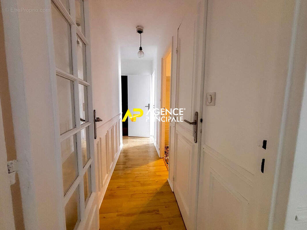 Sartrouville - Appartement 3 pièces, 2 chambres 63.65 m2 avec parking, balcon et cave - photo 6