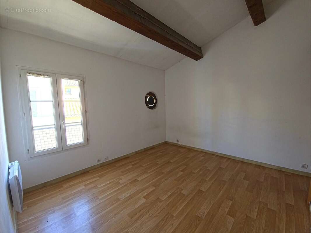 Appartement à MEYRARGUES