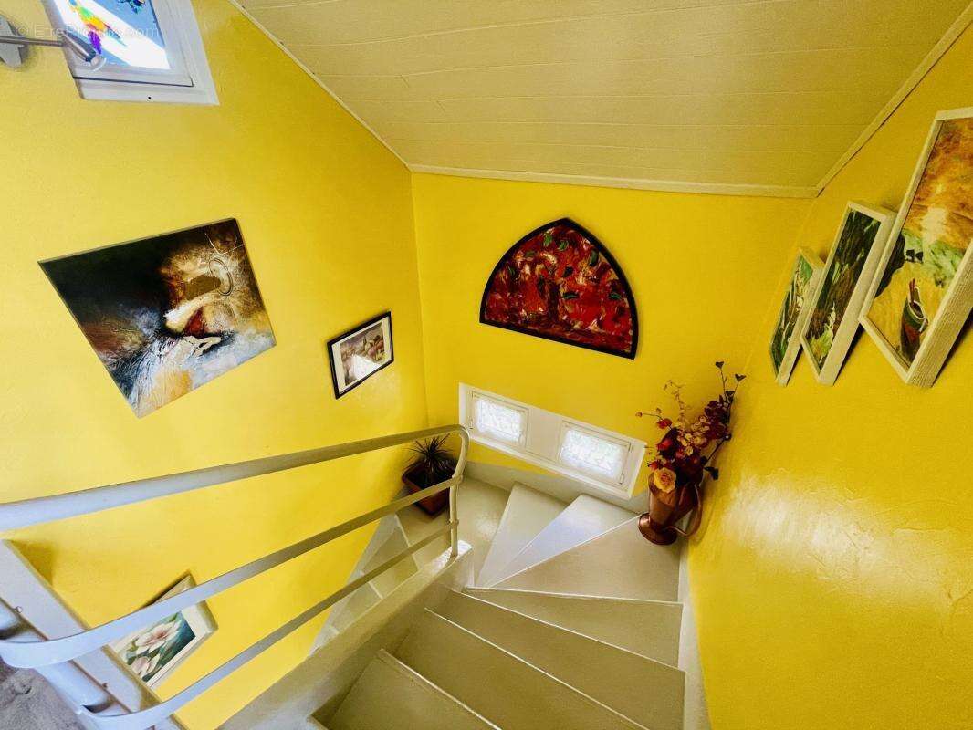 Maison à PONTARLIER