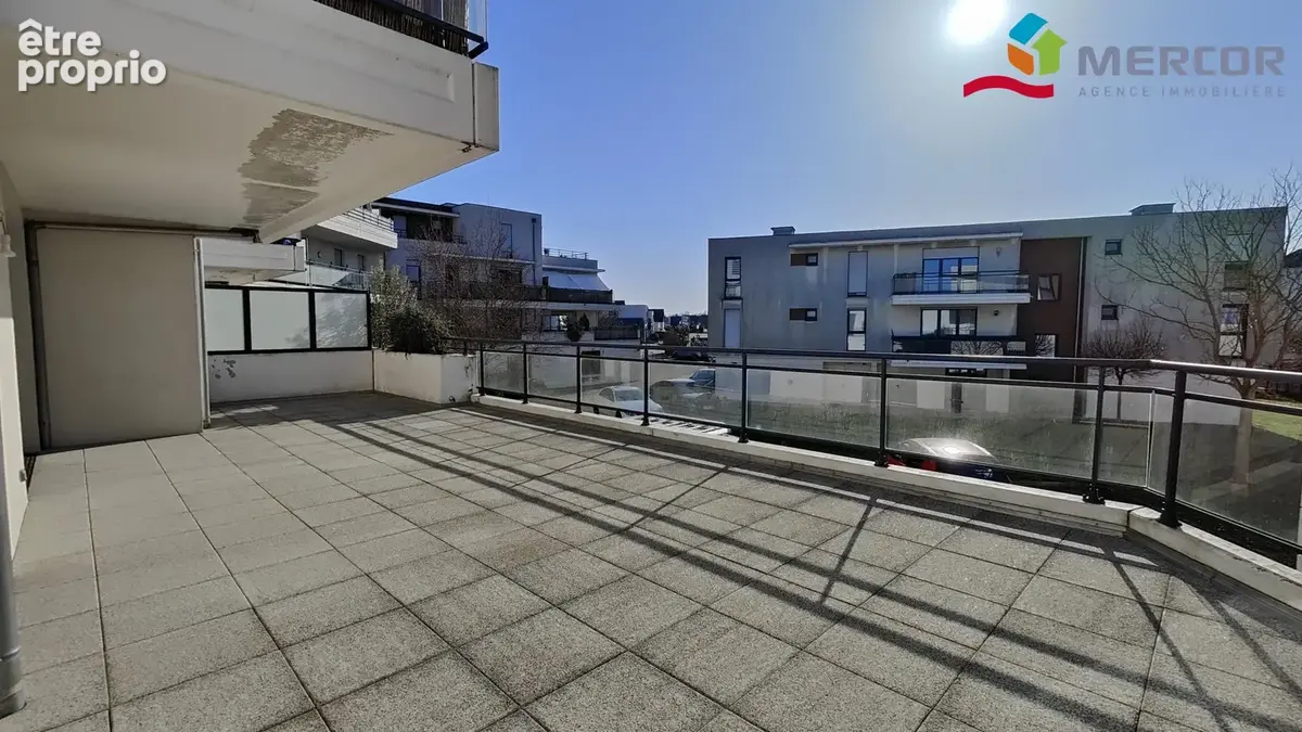 Appartement 81 m² à Holtzheim  - photo 1