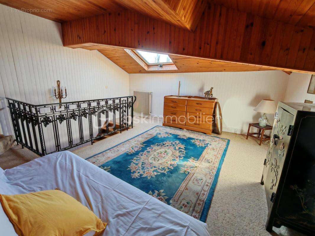 Maison à CHAVEYRIAT