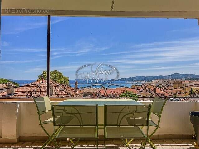 Appartement à LE LAVANDOU