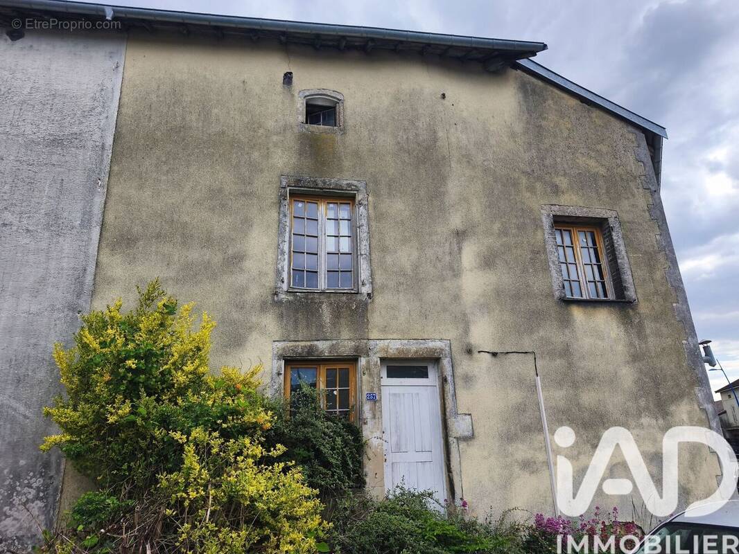 Photo 1 - Maison à HOUECOURT