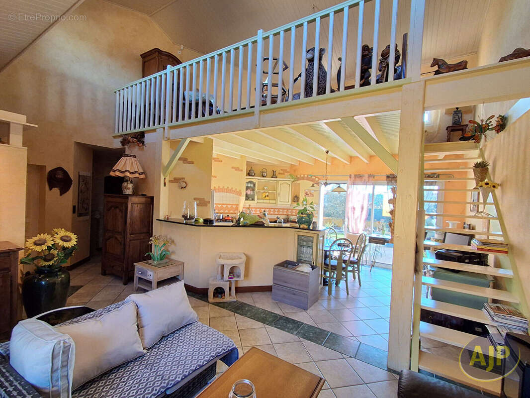 Maison à LA ROCHE-SUR-YON