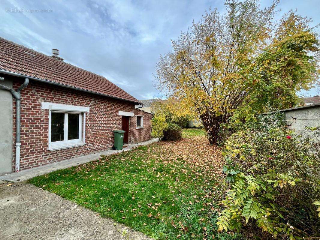 Maison à TERGNIER