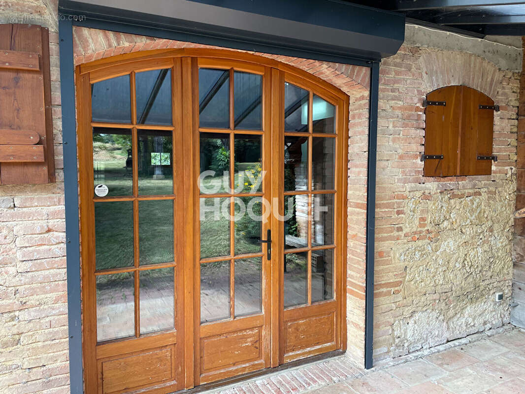 Maison à ENDOUFIELLE