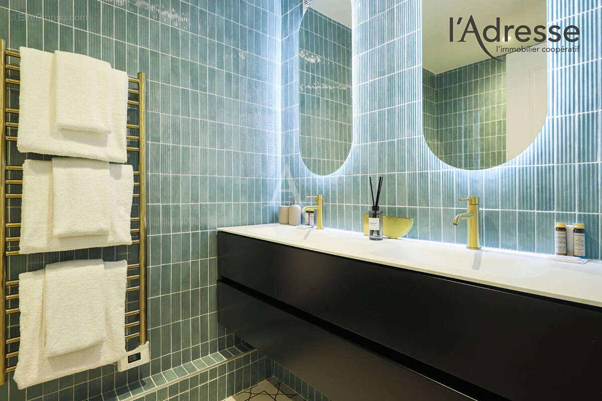 Appartement à SURESNES