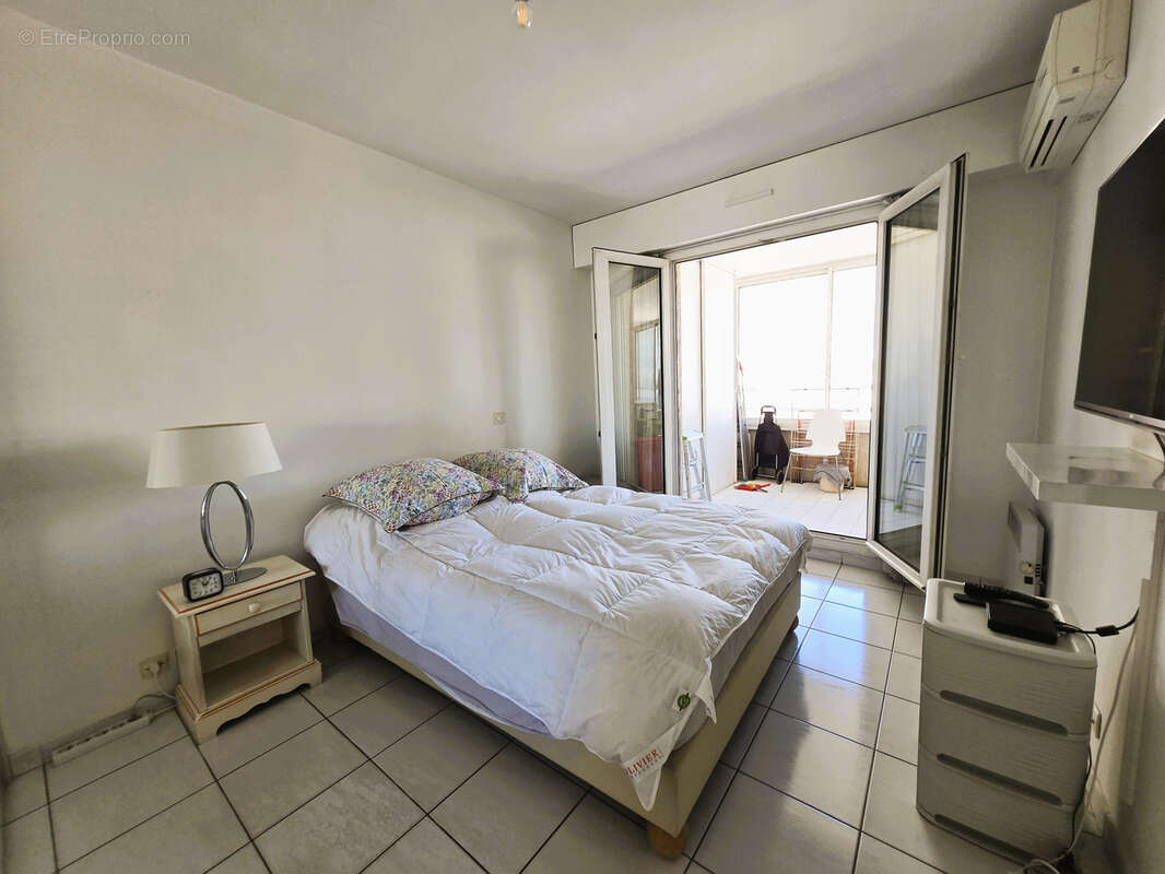 Appartement à MARSEILLE-8E