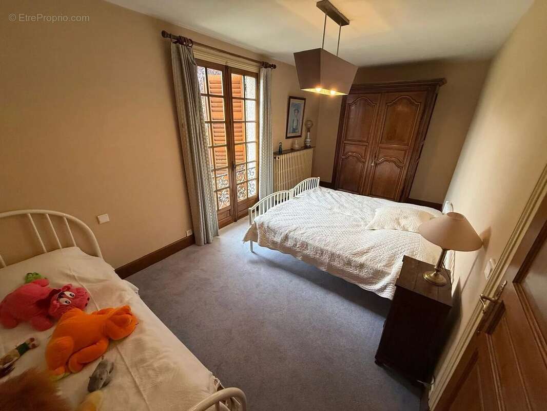 Gueux en exclusivité - photo 3