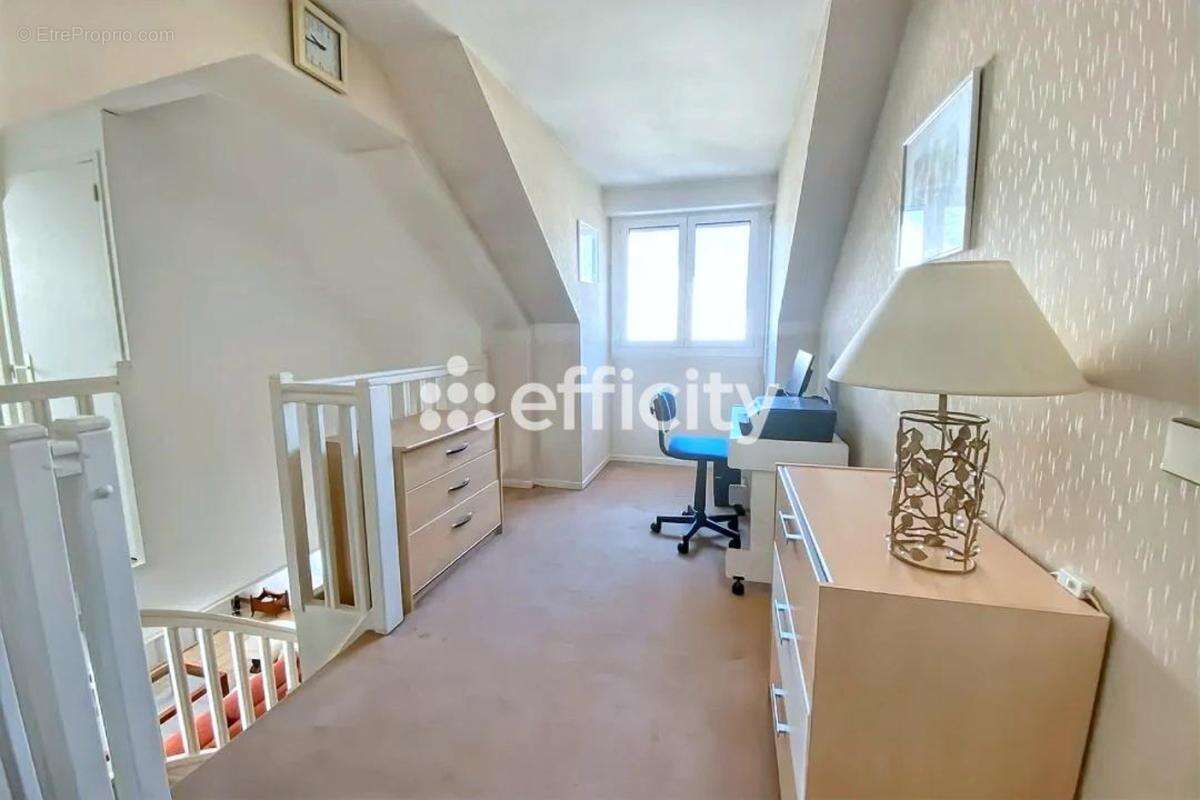 Maison à NOISY-LE-GRAND