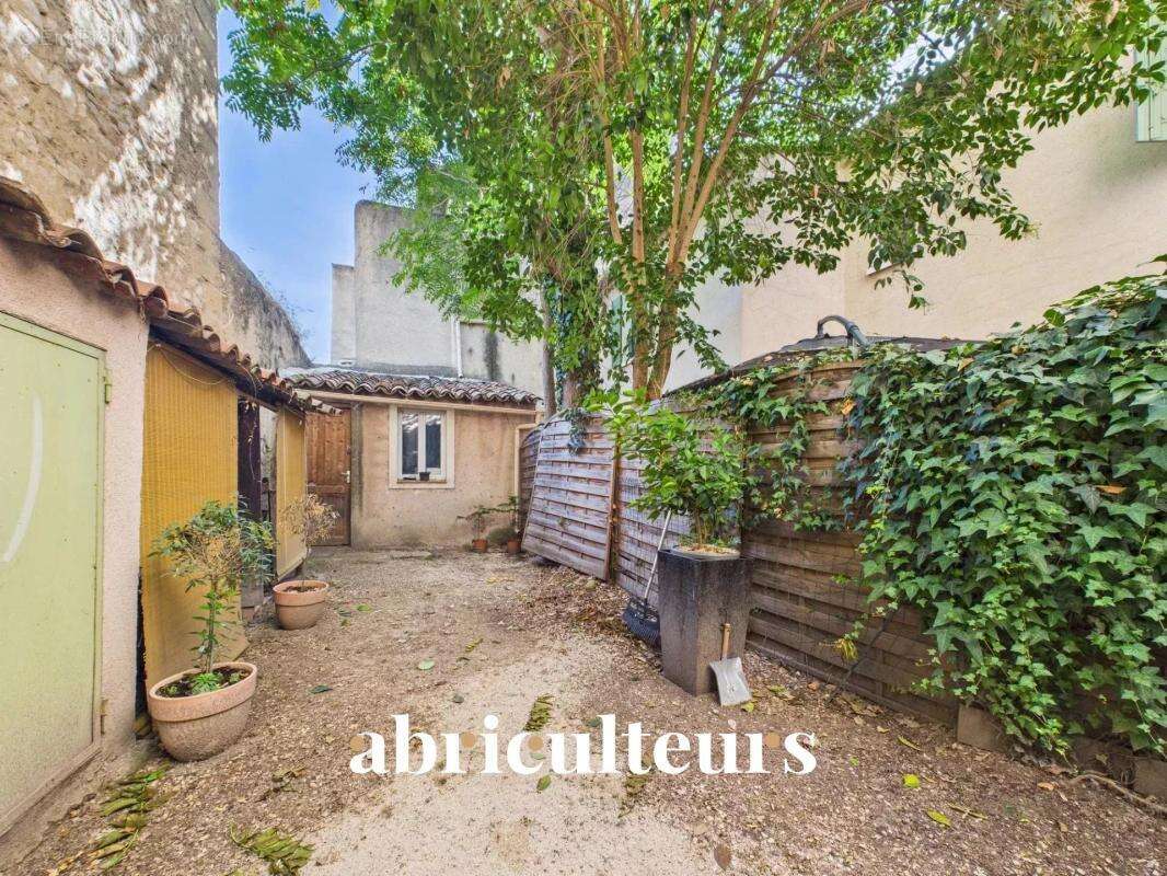 Appartement à PERTUIS