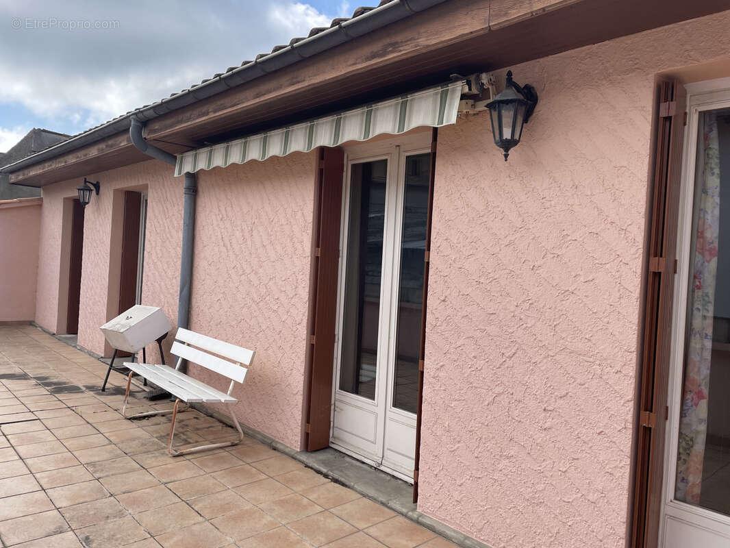 Maison à PONT-DU-CHATEAU