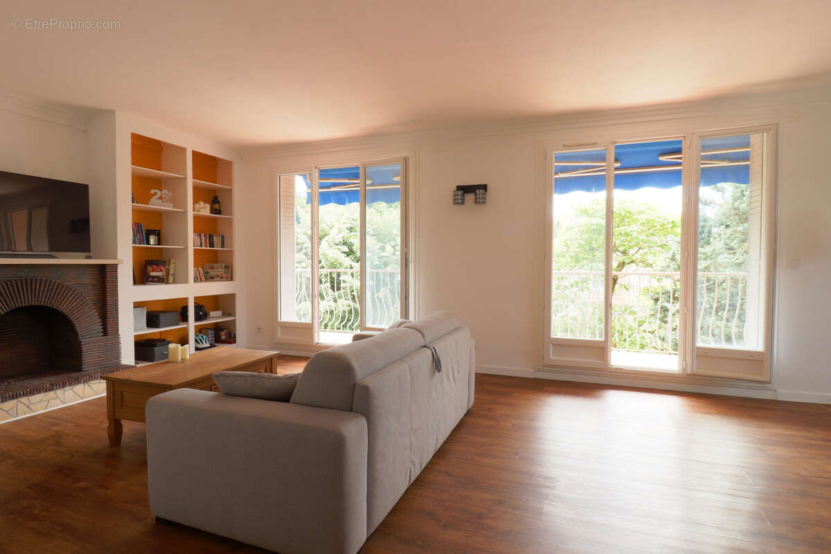 Appartement à CALUIRE-ET-CUIRE