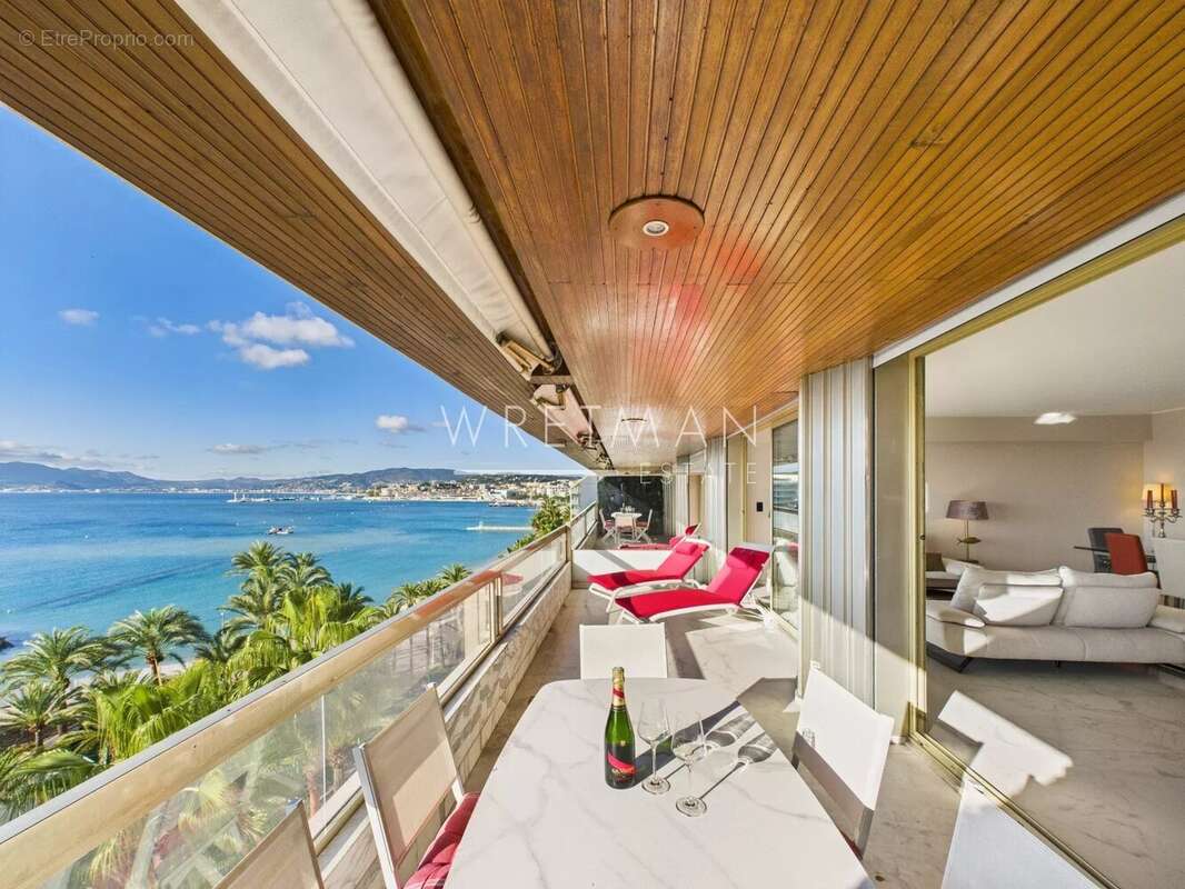 Appartement à CANNES