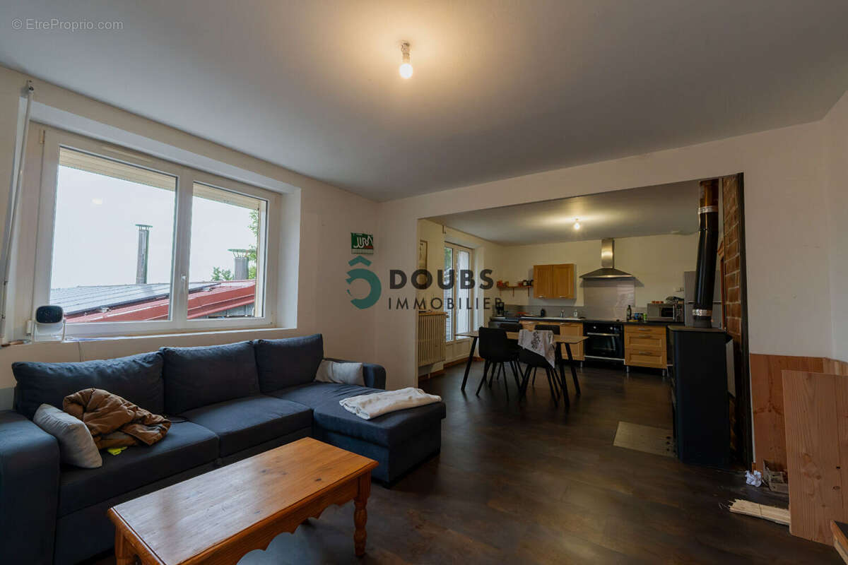Immeuble à Villers Sous Chalamont - photo 2