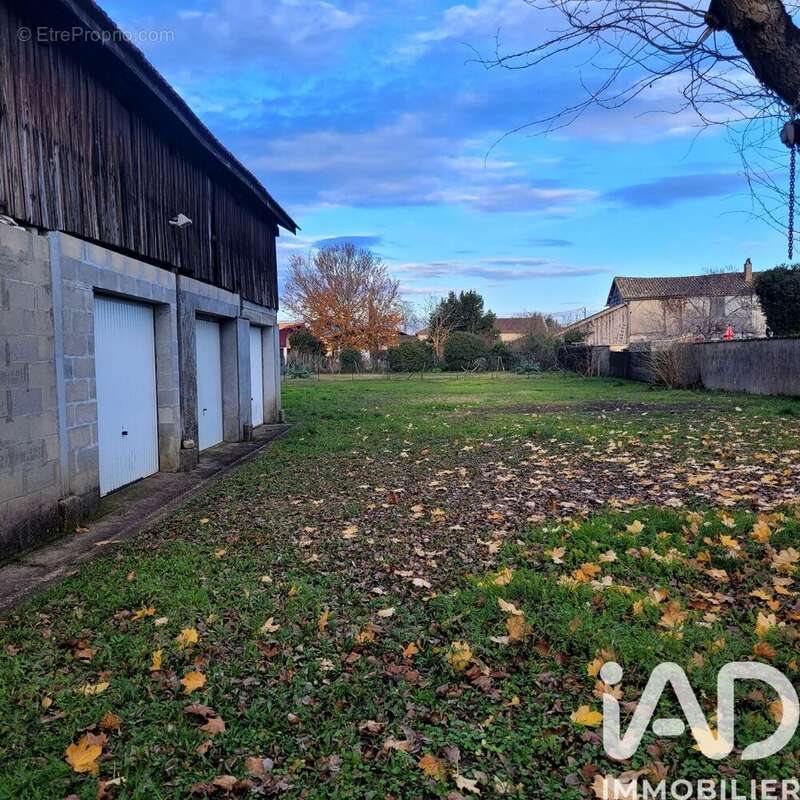 Photo 4 - Maison à SAINT-PIERRE-D'EYRAUD