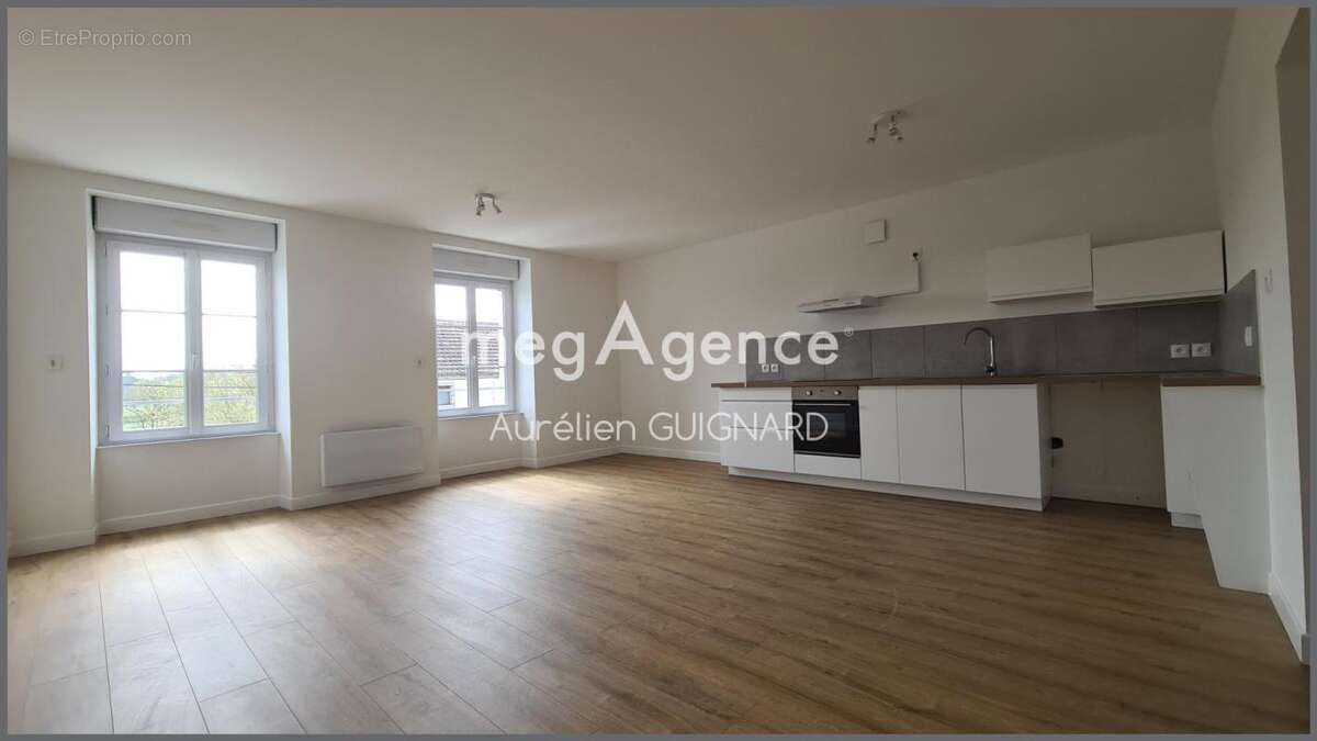 Appartement à BRESSUIRE