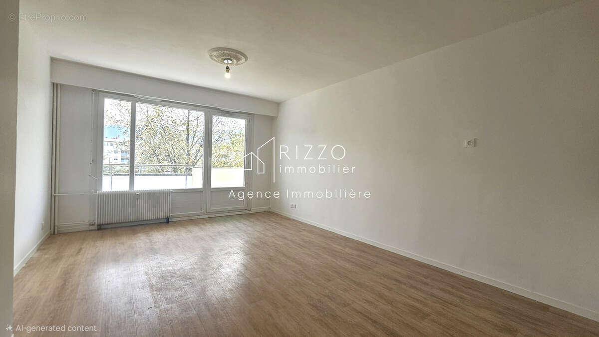 Appartement à SAINT-JULIEN-EN-GENEVOIS