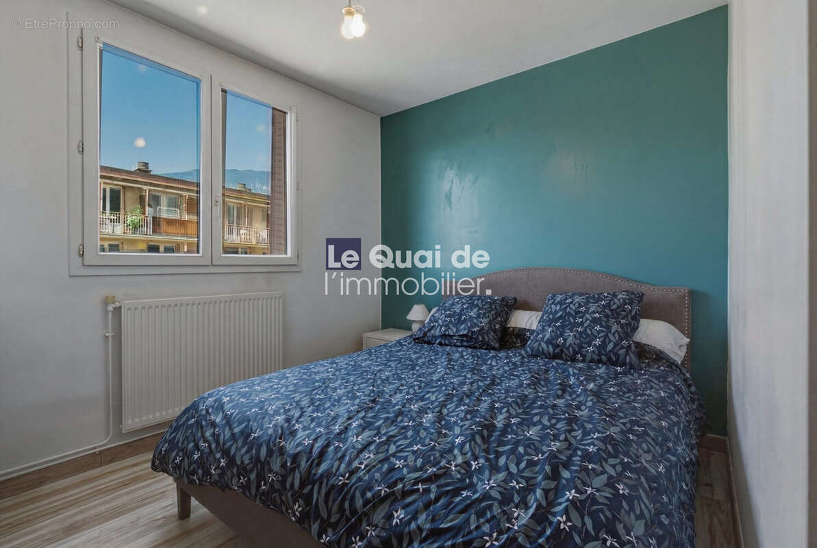 Appartement à SAINT-EGREVE