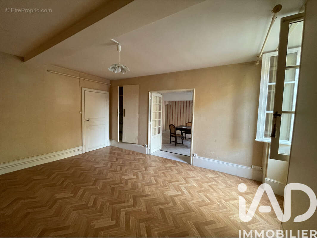 Photo 2 - Maison à ANCY-LE-FRANC