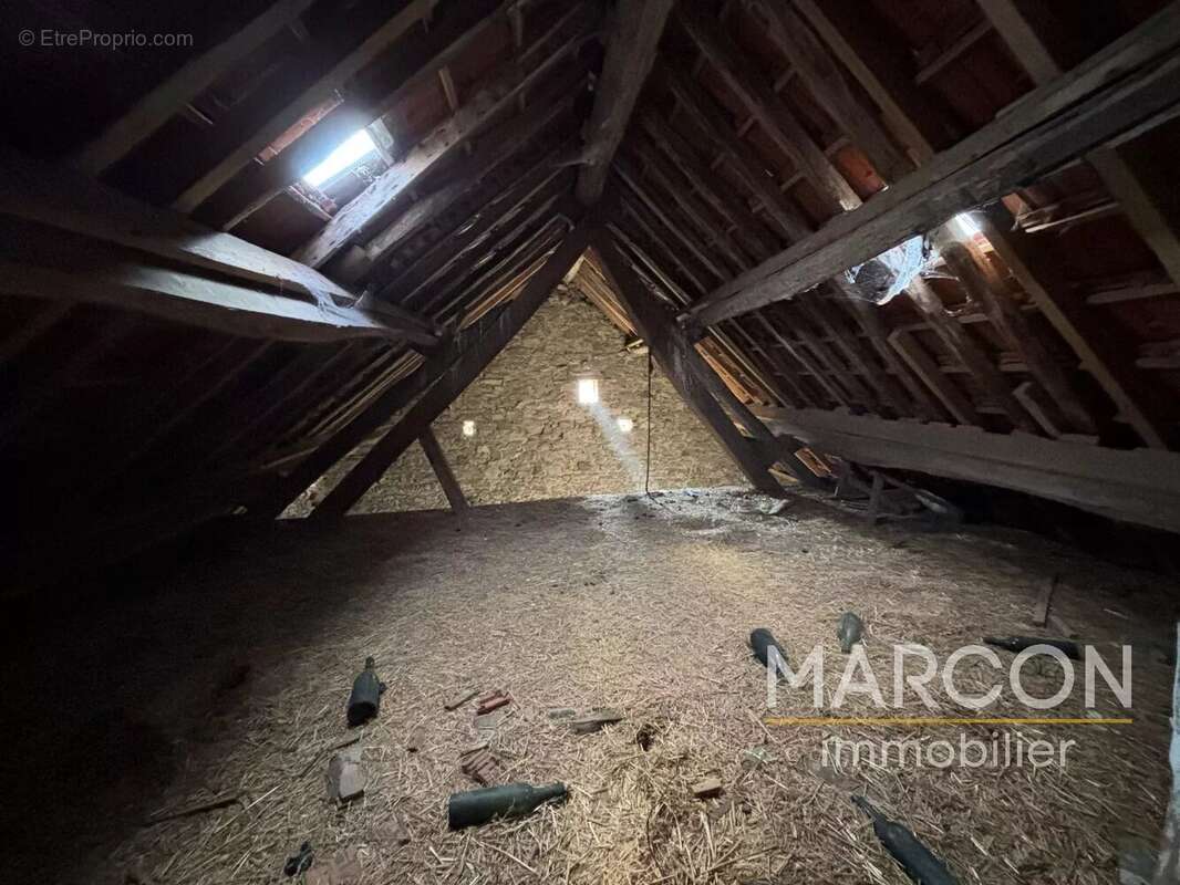 Maison à SAINT-LOUP