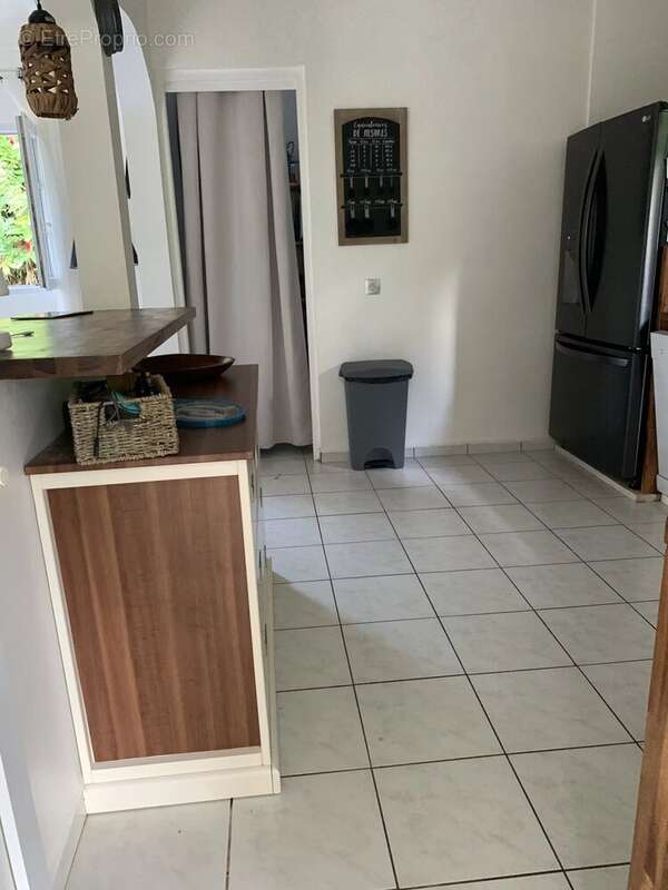 Maison à PETIT-BOURG