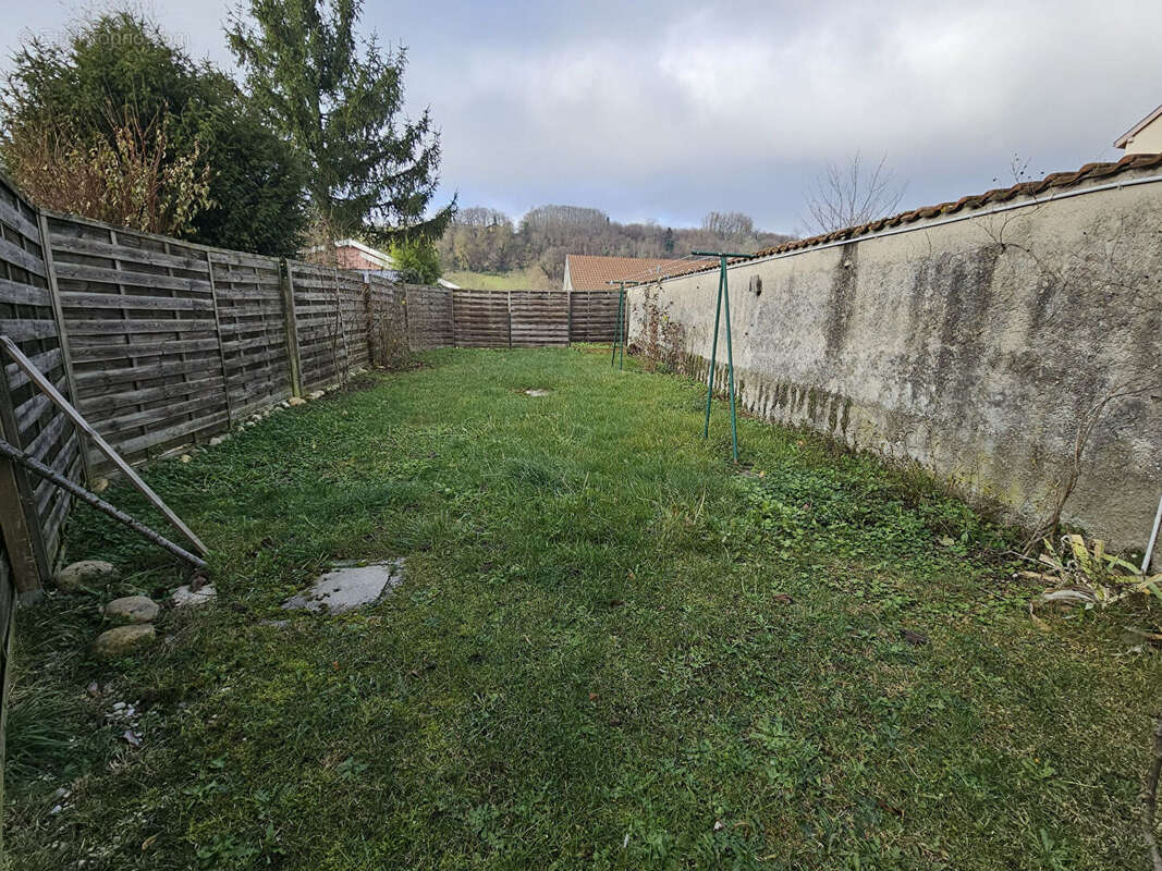 Appartement à CHAMPIER