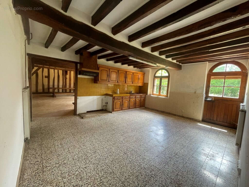 Maison à AUTHON-DU-PERCHE